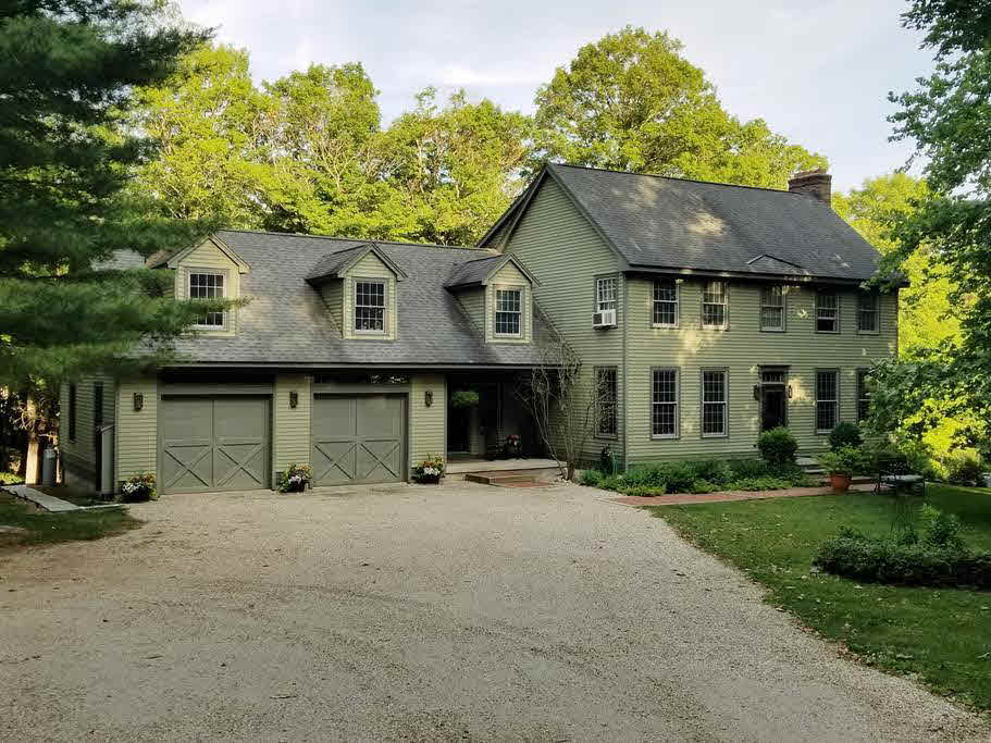 Building photograph for 12 VALLEY ROAD